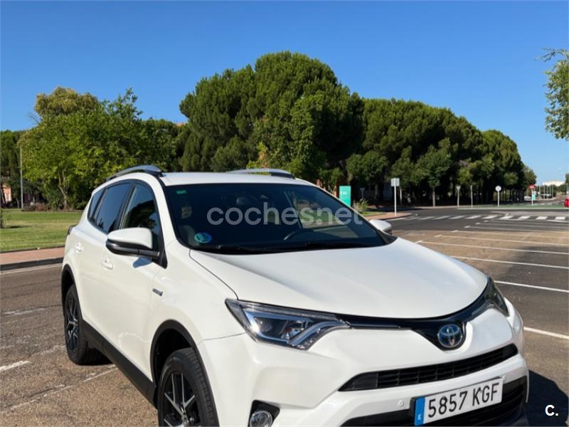 TOYOTA Rav4 2.5l hybrid 2WD Feel