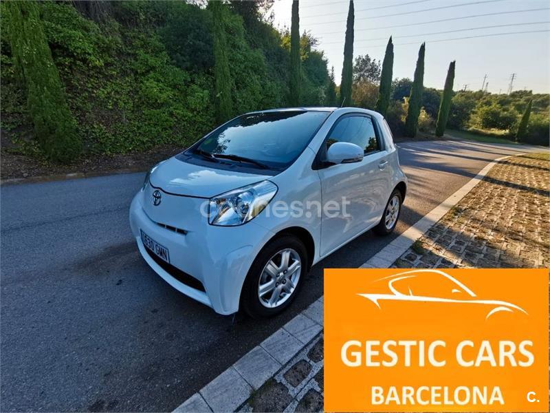 TOYOTA iQ iQ 1.0 Pack Confort Navegador