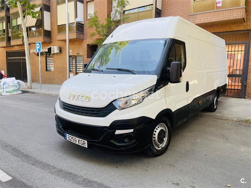 IVECO Daily 2.3 TD 35C 16 A8 V 3520LH3 4p.