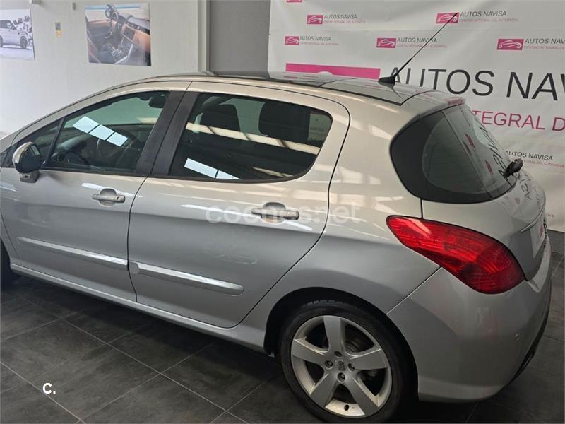 PEUGEOT 308 5P Allure 1.6 VTi 120