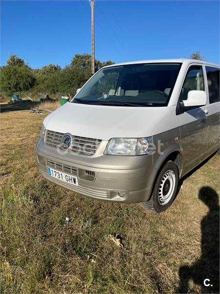 VOLKSWAGEN Transporter Chasis D.Cab Largo 1.9 TDI 102cv 2.8T 4p.