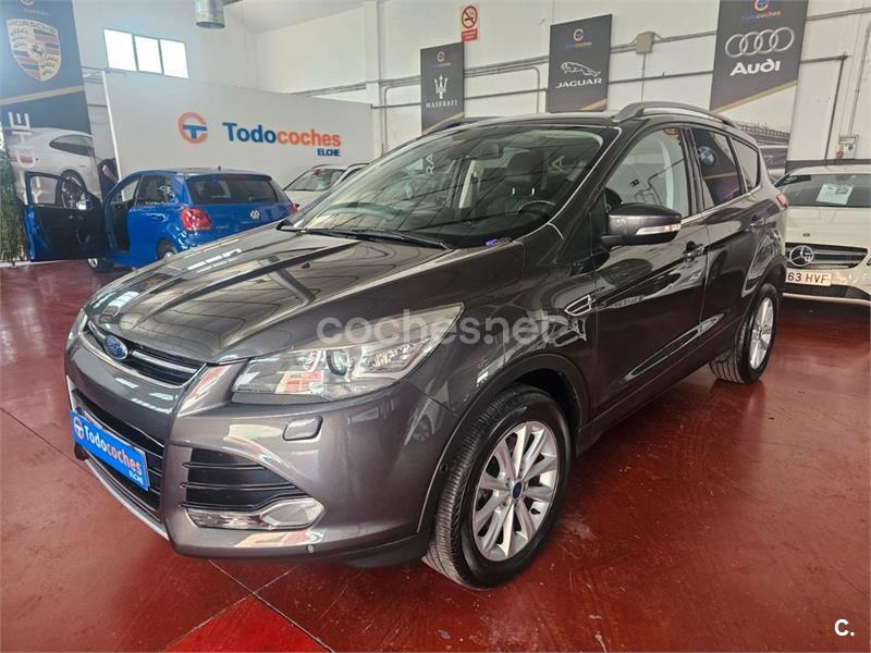 FORD Kuga 2.0 TDCi 120 4x2 ASS Titanium 5p.