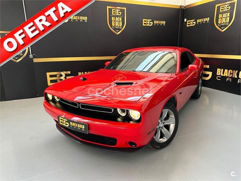 DODGE Challenger SXT RWD