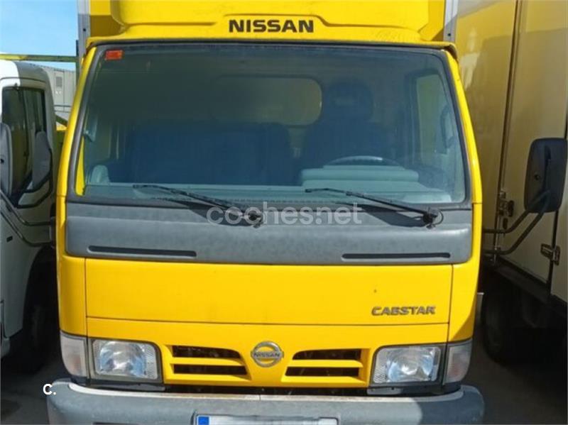 NISSAN Cabstar C28112B51 Basico Media Cabina Abat. 2p.