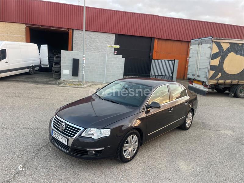 VOLKSWAGEN Passat 2.0 TDI Highline