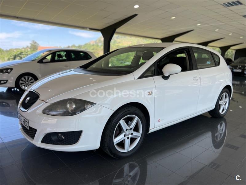 SEAT Leon 1.6 TDI 105cv EEcomotive Reference Copa 5p.