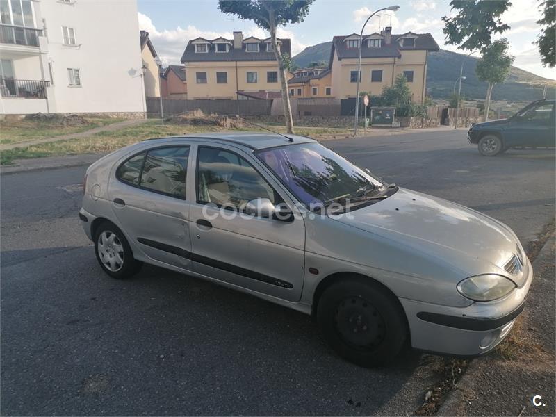 RENAULT Megane EXPRESSION 1.9dTi 5p.