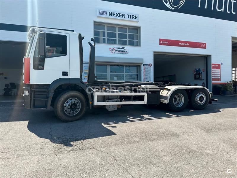 IVECO EUROTECH PORTACONTENEDORES 3 EJES