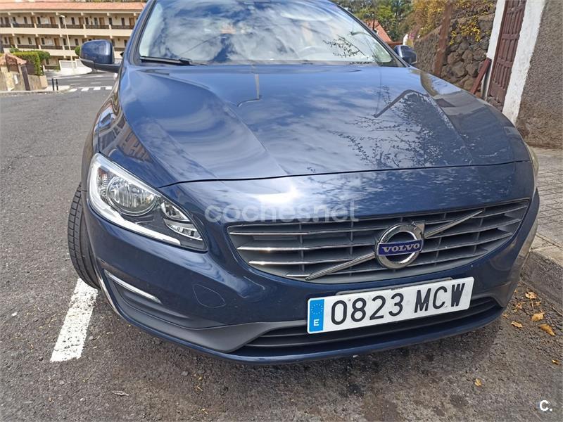 VOLVO V60 1.6 D2 Momentum