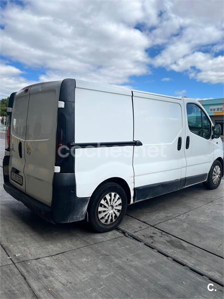 NISSAN Primastar Combi 5 2.0dCi 110kW AT L1H1 1T Camper 4p.