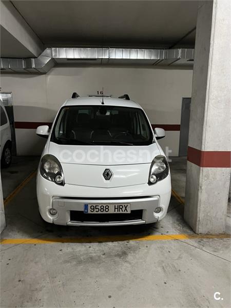 RENAULT Kangoo Combi Dynamique 2013 all road dCi 90 E5