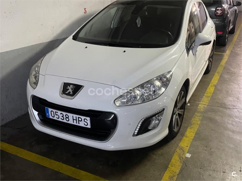 PEUGEOT 308 5P Allure 1.6 THP 156 6 velocidades 5p.