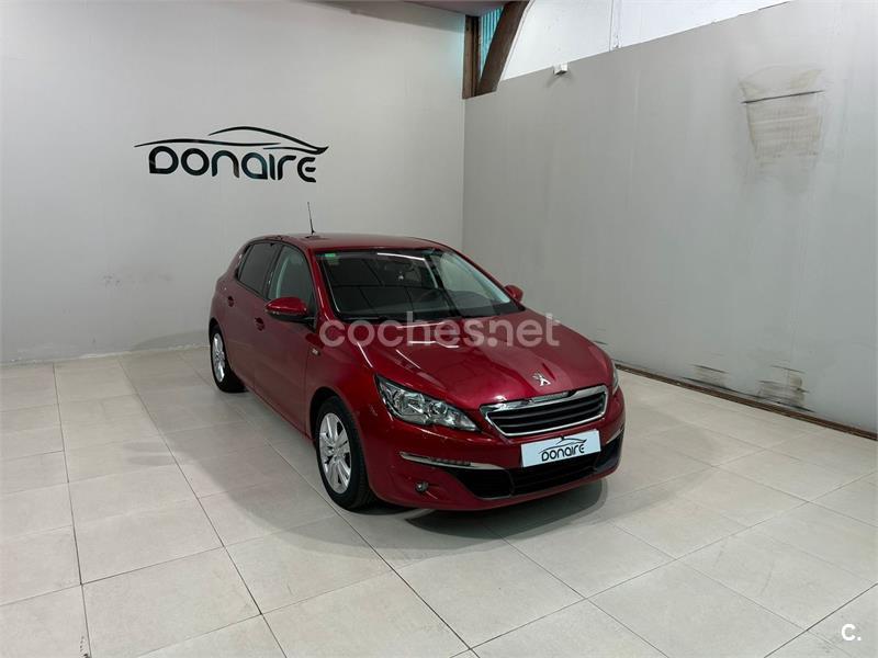 PEUGEOT 308 Active 1.2 PureTech SS