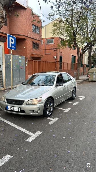 LEXUS IS200 2.0 President 4p.