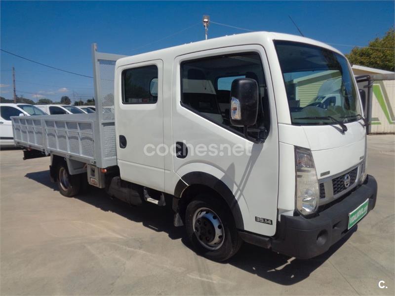 NISSAN NT400 Cabstar 35.143 Comfort Doble Cabina Larga