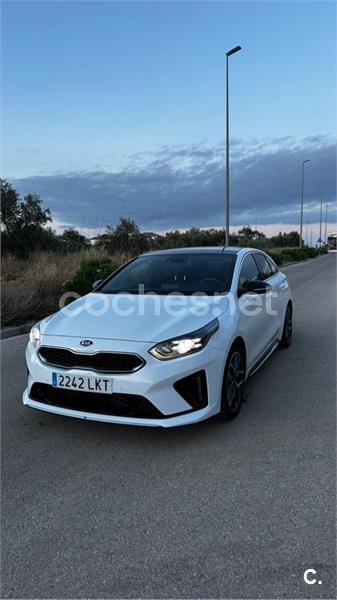 KIA ProCeed