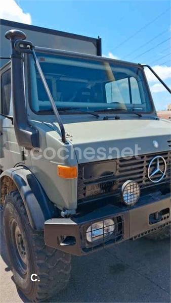 MERCEDES-BENZ EQS SUV