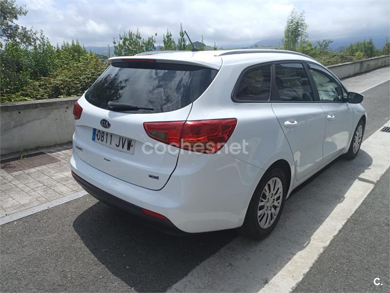 KIA cee'd Sportswagon 1.6 CRDi VGT 110cv Concept 5p.