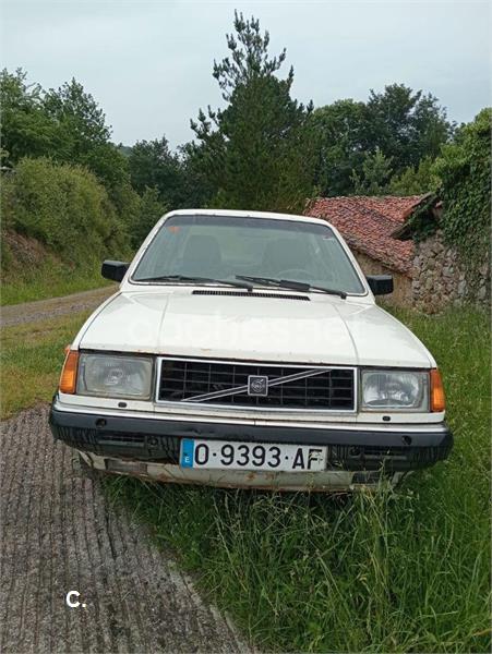 VOLVO 360