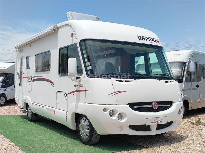 Autocaravana integral rápido 9048DF