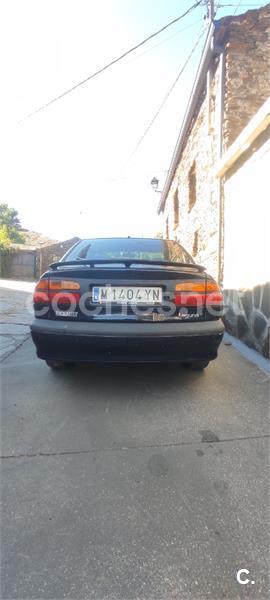 RENAULT Laguna RXE 1.6 16V