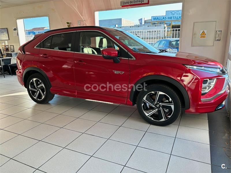 MITSUBISHI Eclipse Cross 2.4 PHEV Kaiteki Auto 4WD