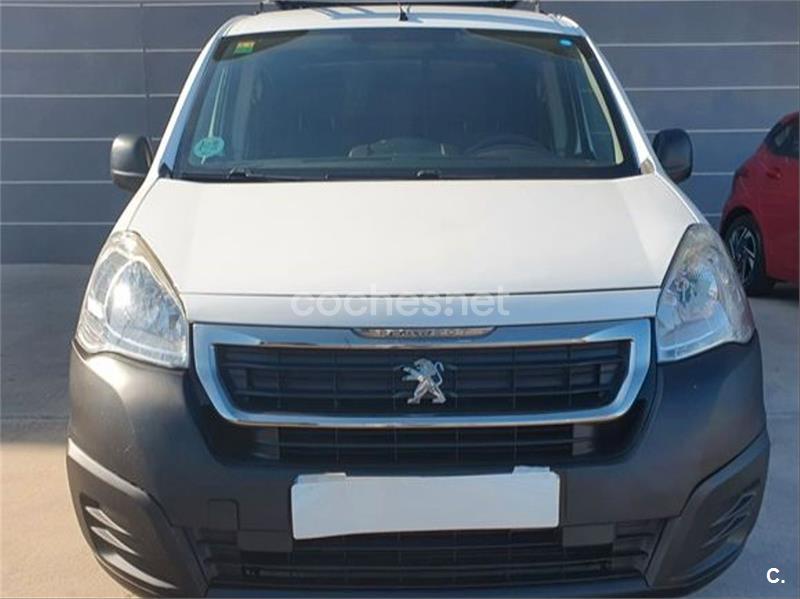 PEUGEOT Partner Pro Standard 600kg BlueHDi 55kW 3p.