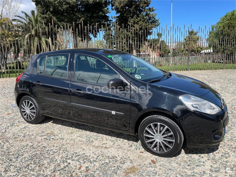 RENAULT Clio III Collection dCi 75 eco2 5p.