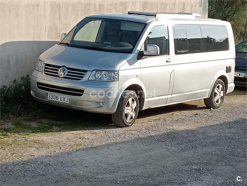 VOLKSWAGEN Caravelle Corto 2.5 TDI 130cv Tiptronic Comfortlin 4p.