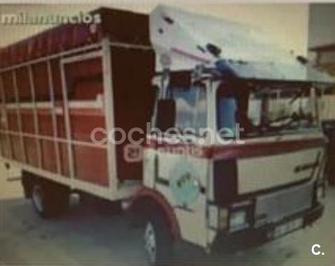 NISSAN CAMION