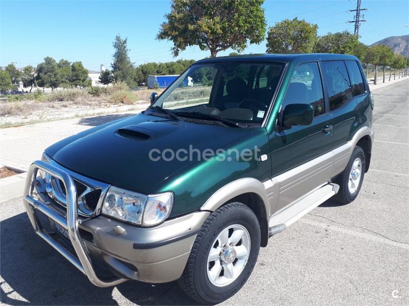 NISSAN Terrano II 2.7 TDi Luxury 3p 3p.