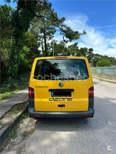 VOLKSWAGEN Transporter 1.9TDI 86CV CORTA 2.6T 4p.