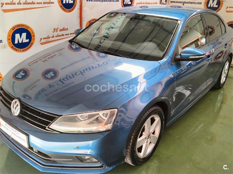 VOLKSWAGEN Jetta Advance 2.0 TDI 110CV BMT