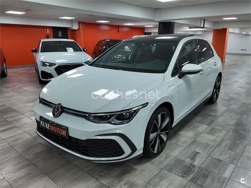 VOLKSWAGEN Golf GTE 1.4 TSI 180kW 245CV DSG