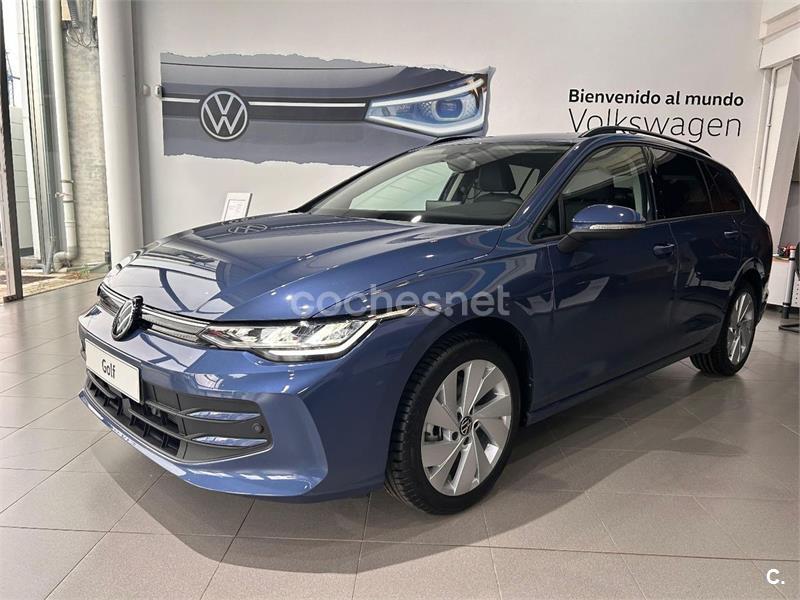 VOLKSWAGEN Golf Life 1.5 eTSI 85kW 115CV DSG Variant 5p.