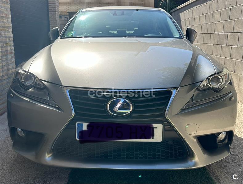 LEXUS IS 300h Executive Tecno Navibox