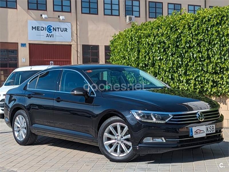 VOLKSWAGEN Passat Advance 2.0 TDI DSG