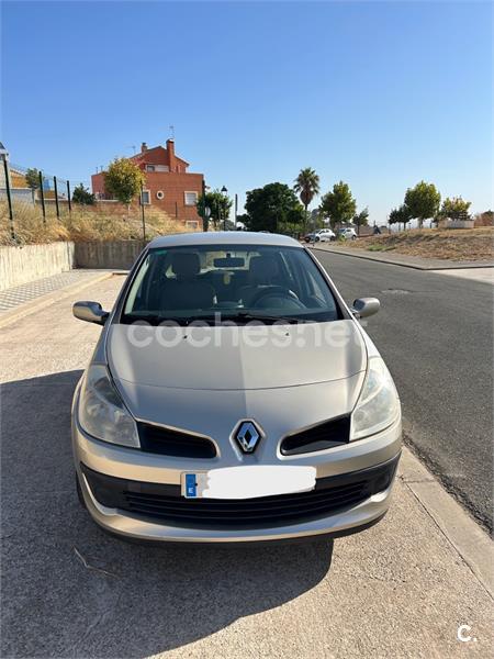 RENAULT Clio Authentique 1.5DCI85