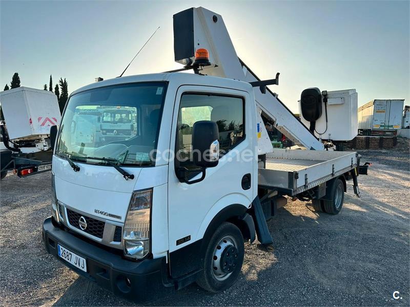 NISSAN NT400 CABSTAR CAMION CESTA