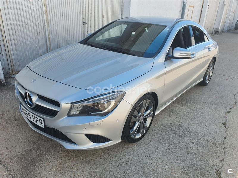 MERCEDES-BENZ Clase CLA CLA 220 Aut. CDI Urban