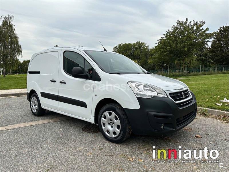 PEUGEOT Partner Premium Standard 1000kg BlueHDi 73kW