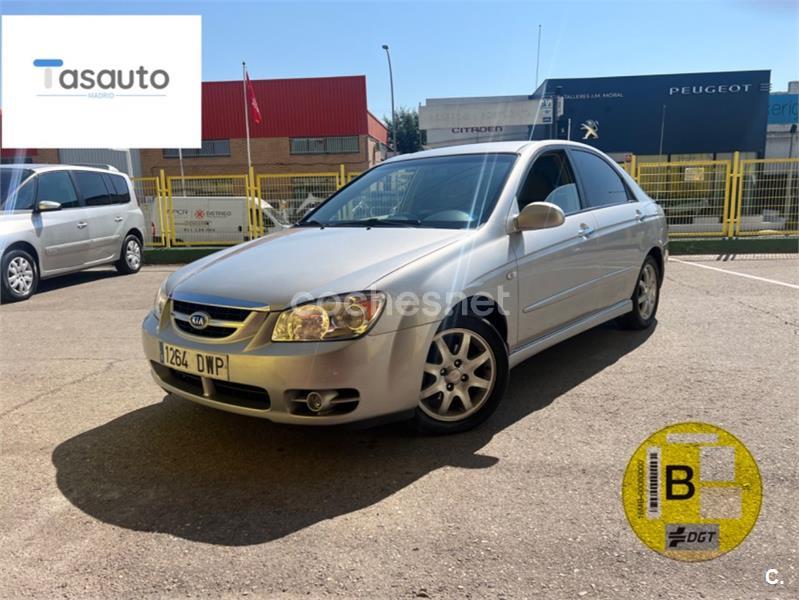 KIA Cerato 2.0 CRDi LX