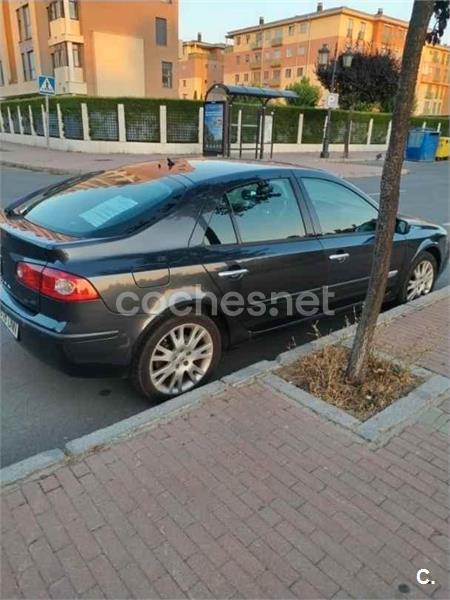 RENAULT Laguna