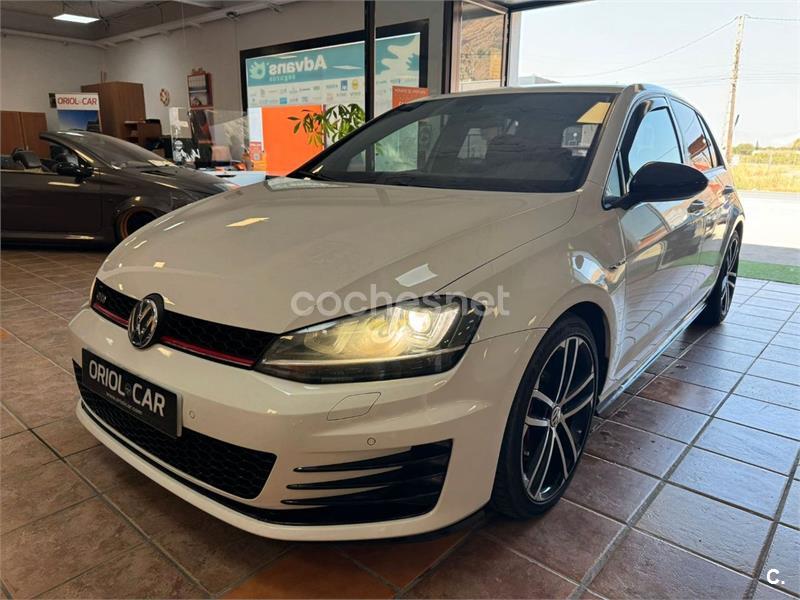 VOLKSWAGEN Golf 2.0 TDI GTD BMT