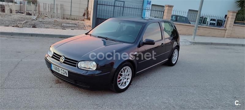 VOLKSWAGEN Golf 1.8T GTi Edicion Especial