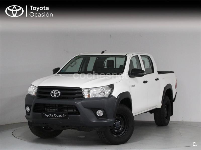 TOYOTA Hilux 2.4 D4D Cabina Doble GX