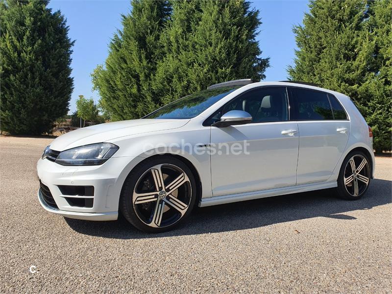 VOLKSWAGEN Golf R 2.0 TSI 300cv BMT 4Motion 5p.