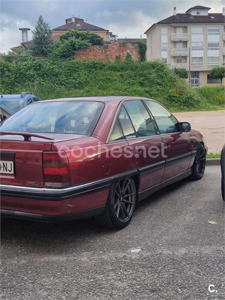 OPEL Omega OMEGA 2.6I GLS 4p.