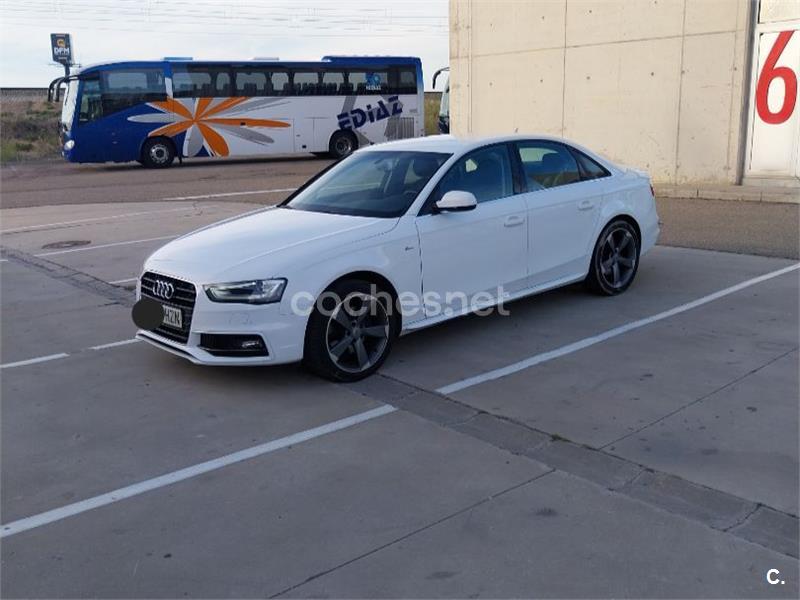 AUDI A4 2.0 TDI 150 multitronic S line edition 4p.