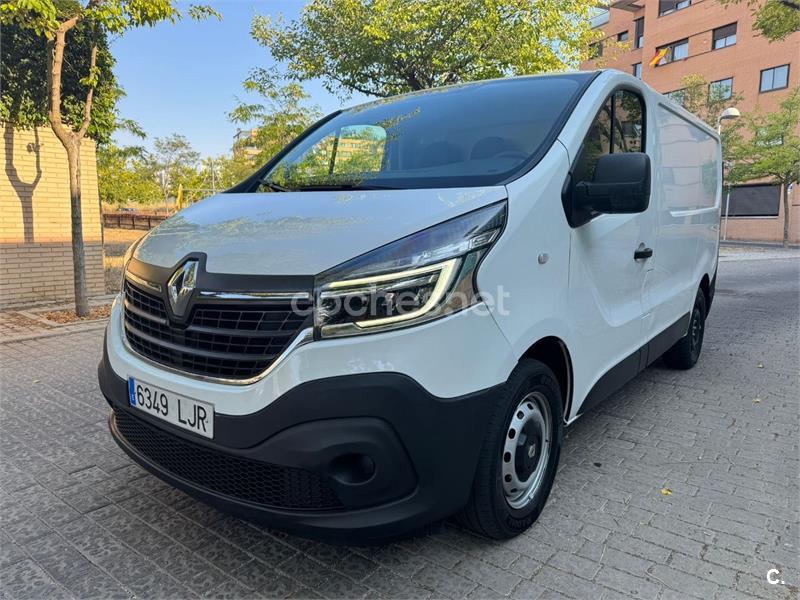 RENAULT Trafic Furgon 27 L1H1 Energy BluedCi 70 kW 4p.